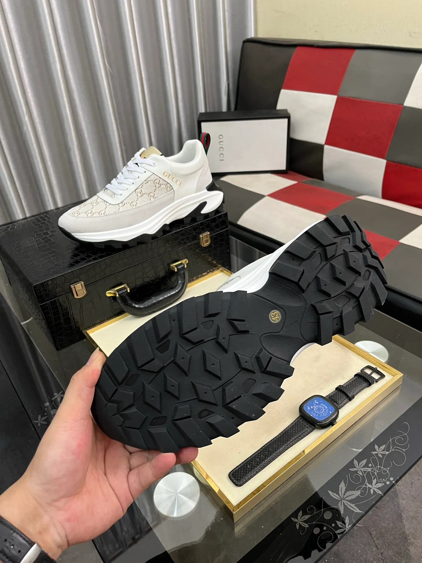 Men's Men's Shoes💰458⌚️⌚️[GUCCI] Gucci men's casual shoes are absolutely popular🔥The ultimate matching item for trendy men! The charm of super texture is irresistible, the main recommendation, the flower leather color is bright! The upper is made of high-quality brand printed fabric with cowhide, breathable leather lining and wear-resistant rubber sole, noble and elegant! Extremely comfortable🎁🎁You can be as handsome as you want💪 38-444⃣️colors available